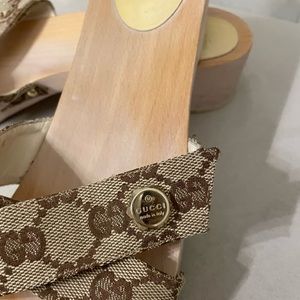 Authentic Gucci slip on Sandals